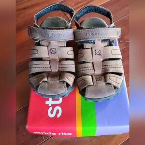 Stride Rite Brown Boys Sandals Size 7.5W Hudsen Brown BB49138